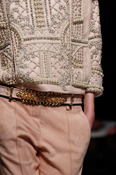 Look 51